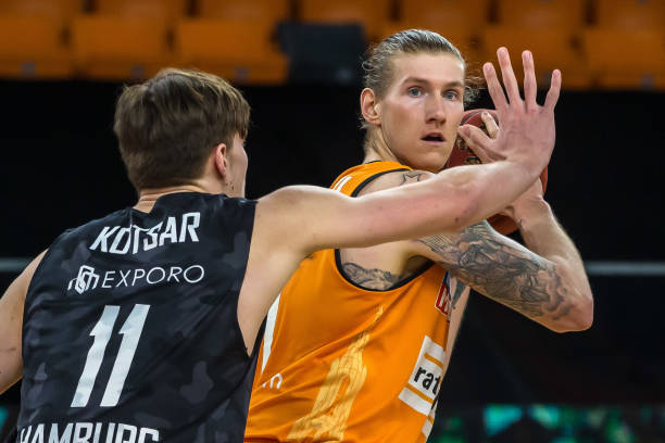 无形的优势 无形的优势