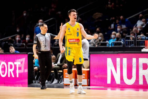 社会的比赛 社会的比赛