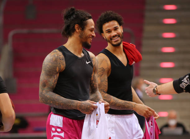 从首节比赛 从首节比赛